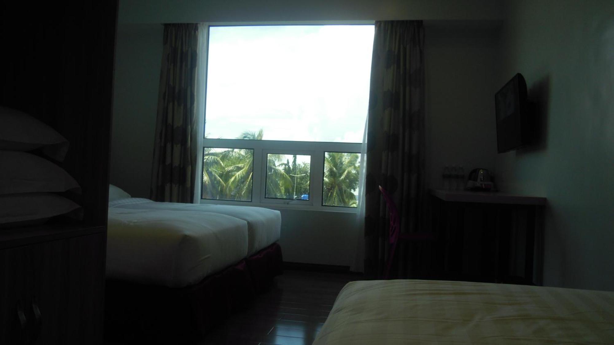 City Garden Hotel تاواو الغرفة الصورة